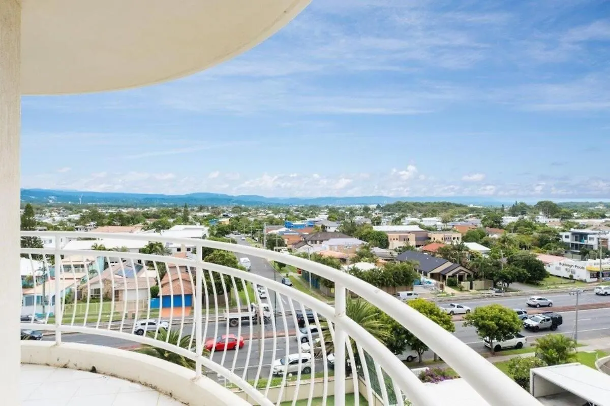 Ocean View Coastal Haven In Burleigh Heads Apartment Gold Coast