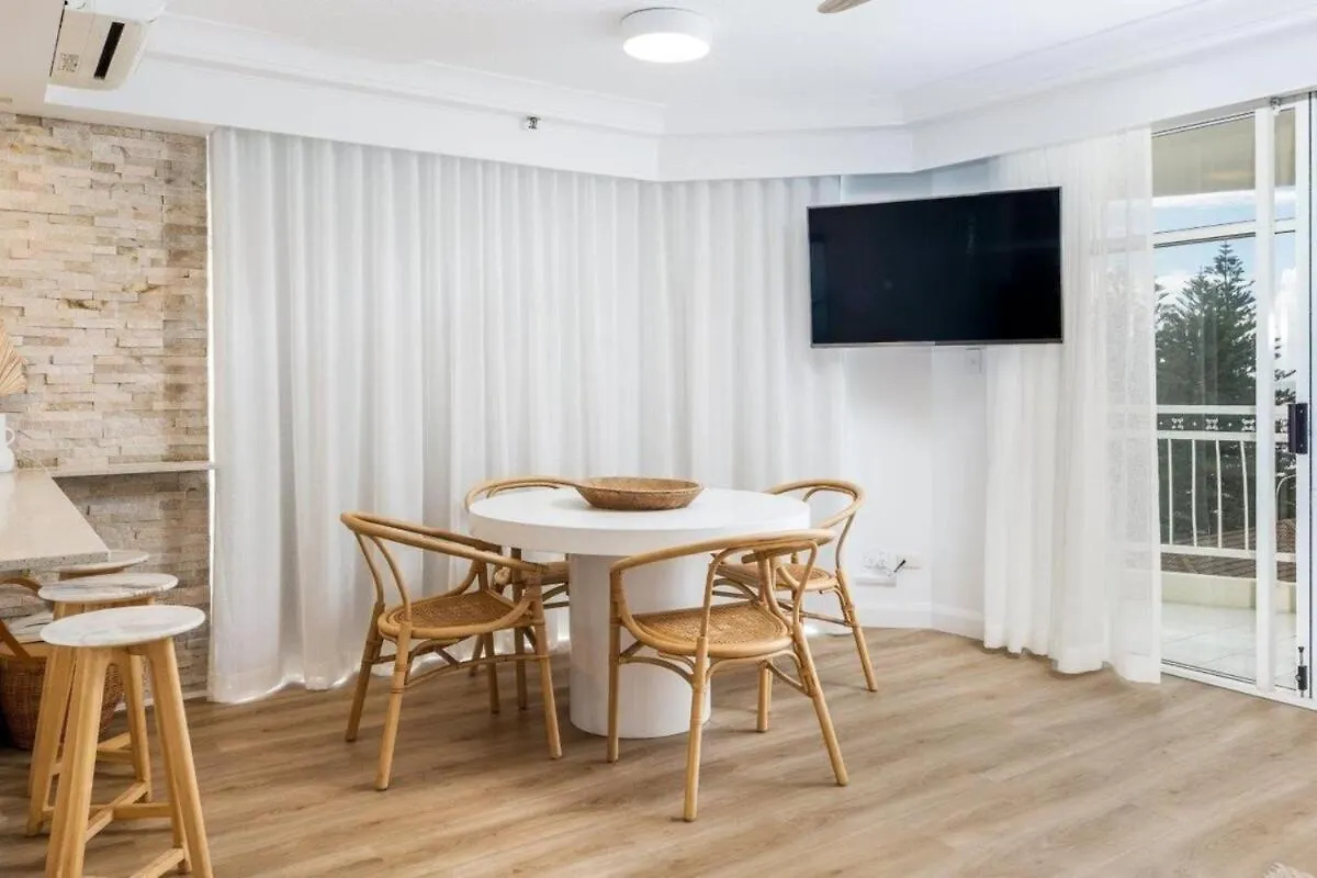 Apartament Ocean View Coastal Haven In Burleigh Heads Gold Coast 0*,  Australia